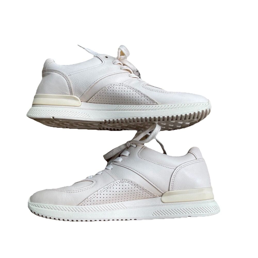 Women's Minimalist White Leather Sneakers